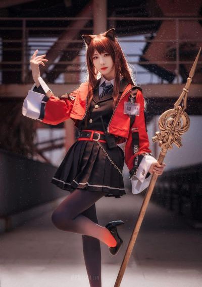 一个人看的视频免费完整版_720电影完整版