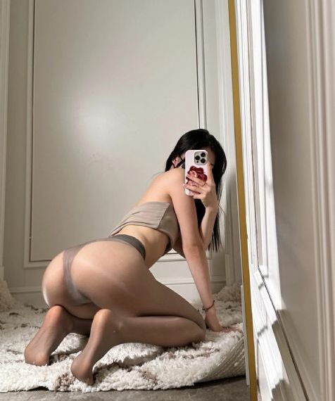 变成黑皮辣妹后朋友做_BD国语在线观看高清