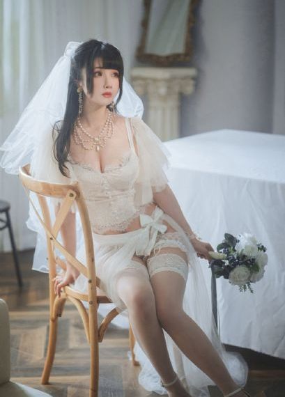 《锦衣之下》全集免费观看_4K免费观看超清