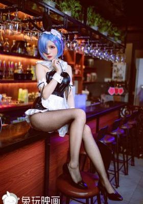 《漂亮的女邻居》未删减_BD国语免费在线观看