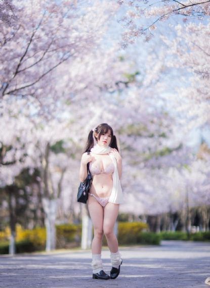 美女隐私下部图片黄_国产剧完整视频观看