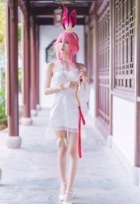 日向真凛作品在线播放_超清动漫在线观看